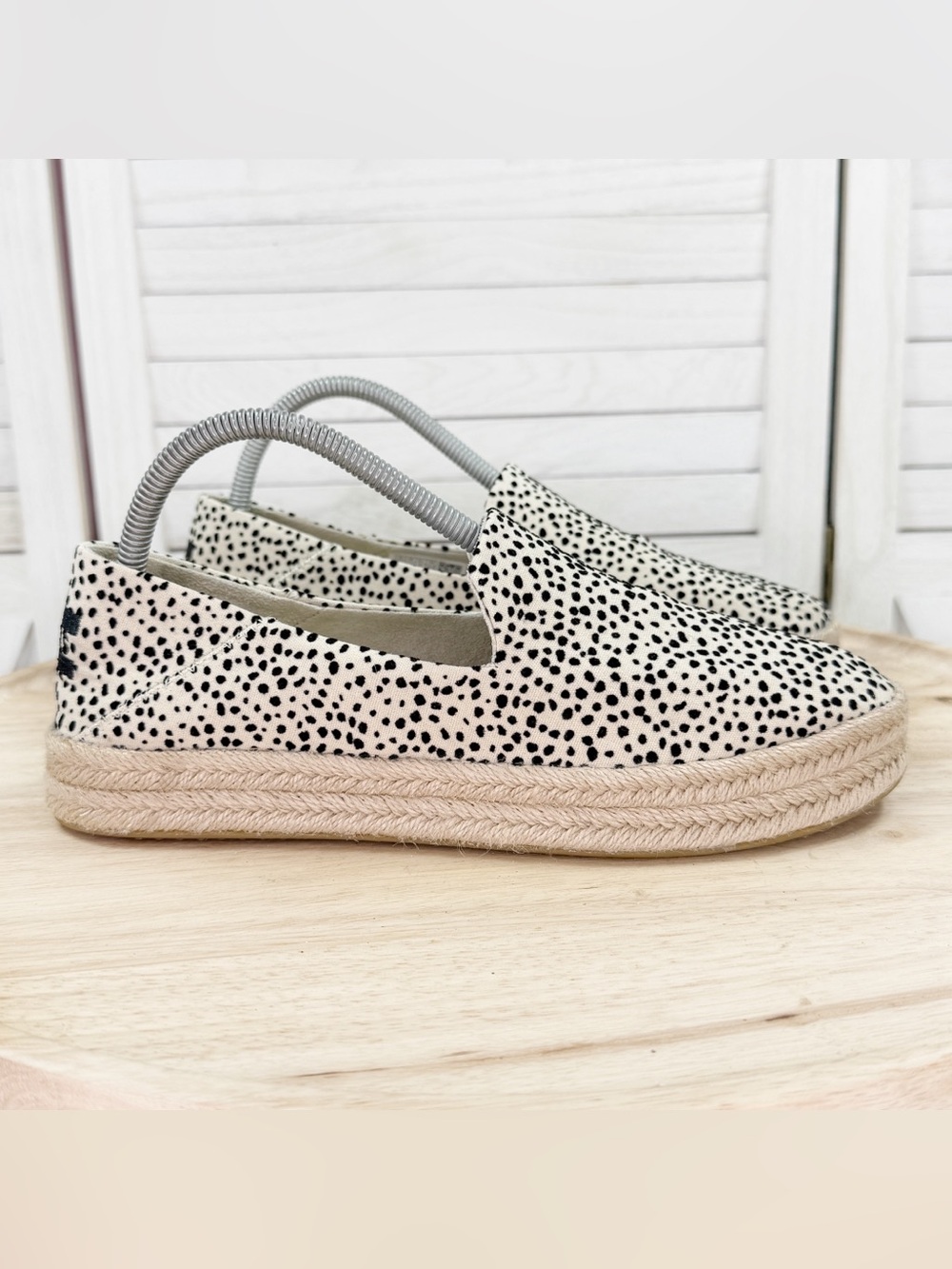 TOMS Carolina Slip On Rope Espadrille Sneakers Loafers Cheetah Ivory‎ Black 8.5